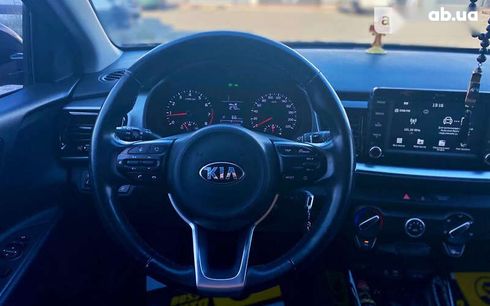 Kia Stonic 2018 - фото 16