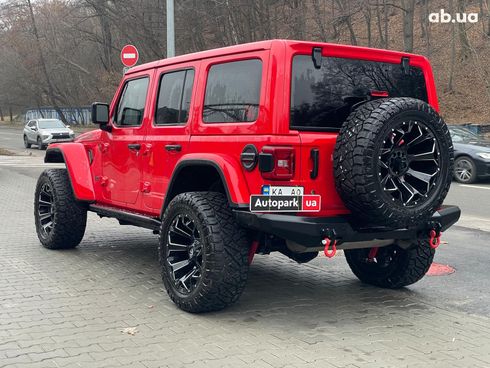 Jeep Wrangler 2019 красный - фото 12