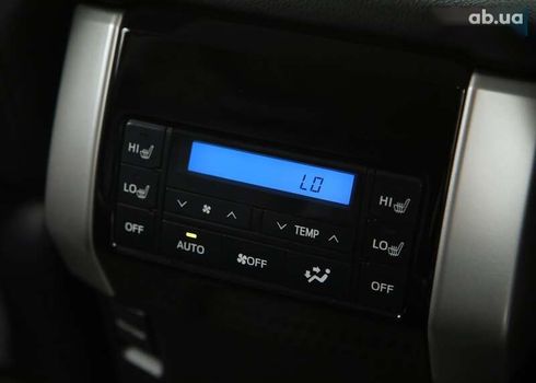 Toyota Land Cruiser Prado 2022 - фото 22