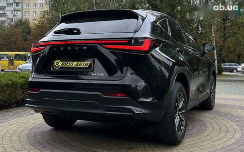 Lexus NX 2022 - фото 7