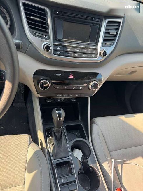 Hyundai Tucson 2017 - фото 9