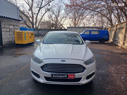 Ford Fusion 2014 белый - фото 2