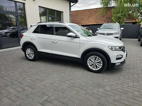 Volkswagen T-Roc 2017 - фото 11