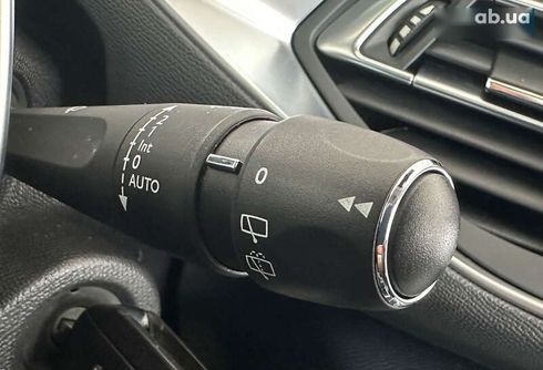 Peugeot 308 2018 - фото 17