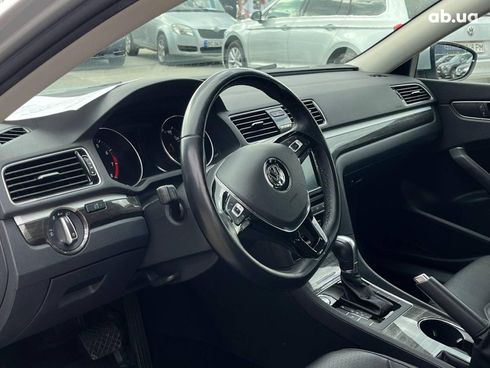 Volkswagen passat b8 2018 серый - фото 52