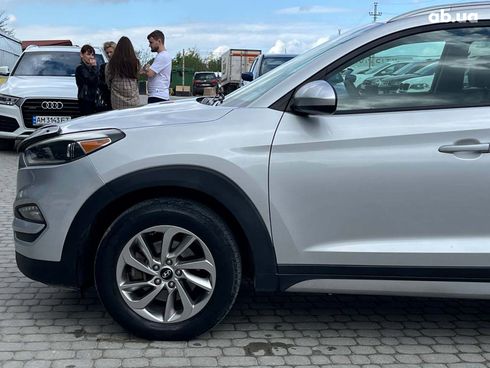 Hyundai Tucson 2017 серый - фото 10