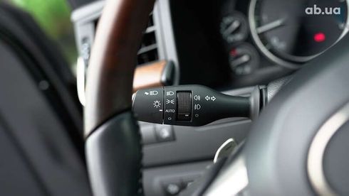 Lexus LX 2017 - фото 22