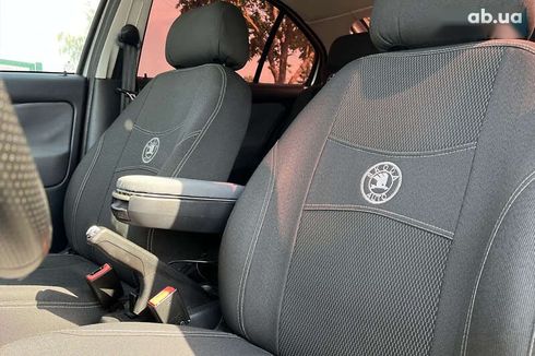 Skoda Octavia 2003 - фото 10