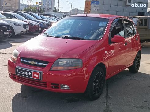 Chevrolet Aveo 2006 красный - фото 3