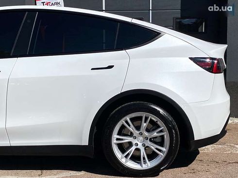 Tesla Model Y 2023 - фото 6