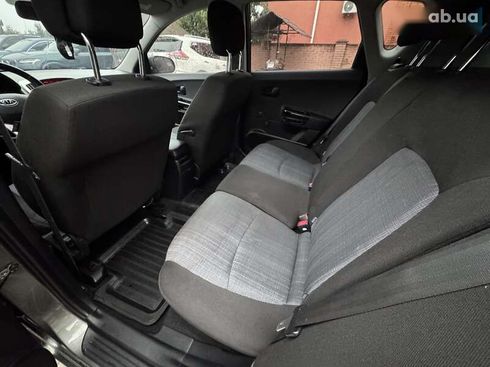 Kia Cee'd 2011 - фото 3
