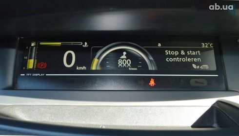 Renault Scenic 2013 - фото 26
