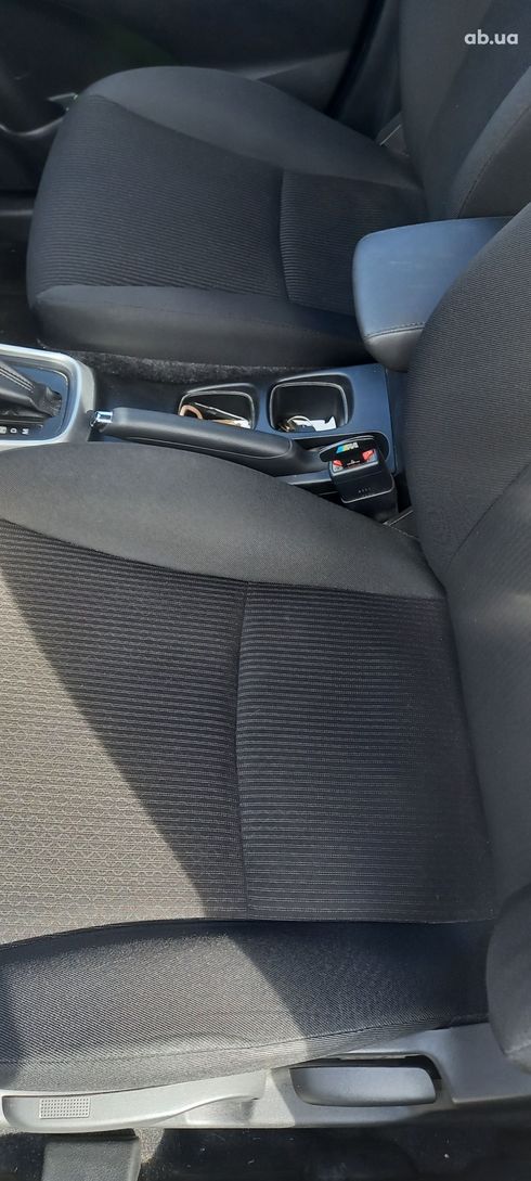 Suzuki SX4 2017 серый - фото 8