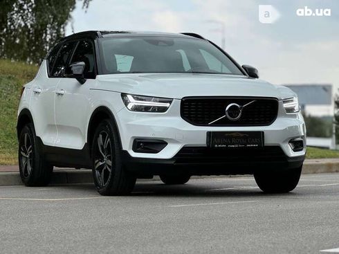 Volvo XC40 2020 - фото 9