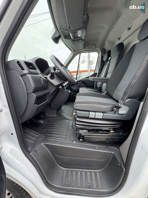 Renault Master 2021 - фото 11