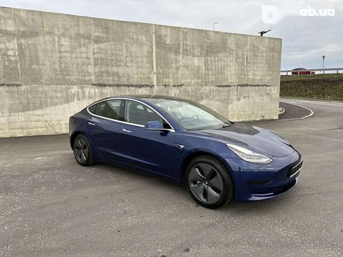 Tesla Model 3 2019 - фото 10