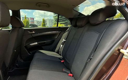 Geely Emgrand 7 2013 - фото 11