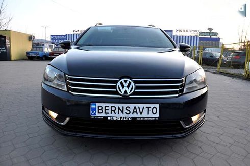 Volkswagen Passat 2010 - фото 2