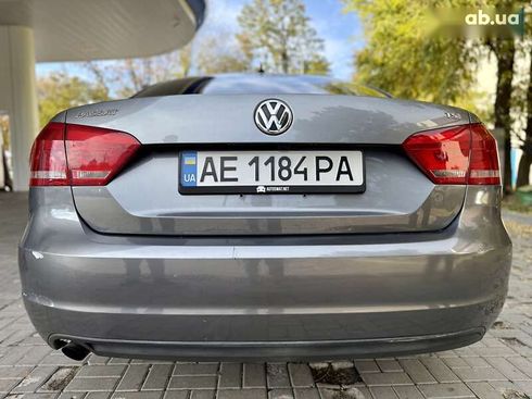 Volkswagen Passat 2014 - фото 12