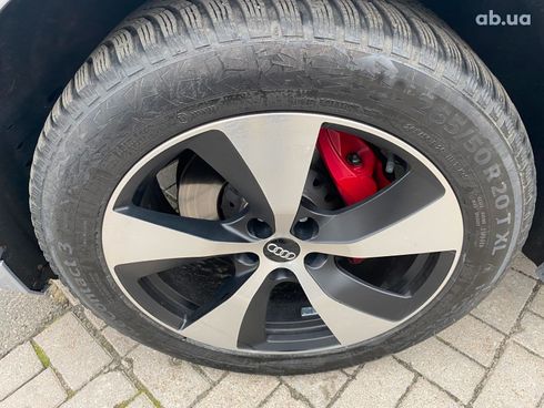 Audi Q8 2019 серый - фото 9