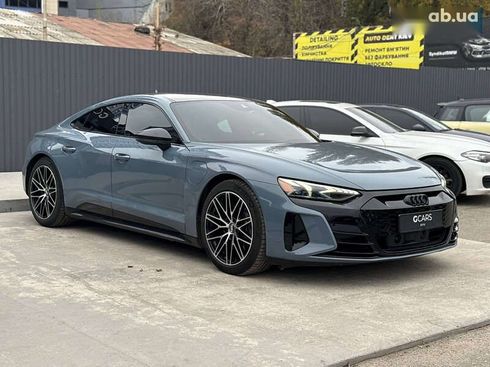 Audi E-Tron 2022 - фото 3