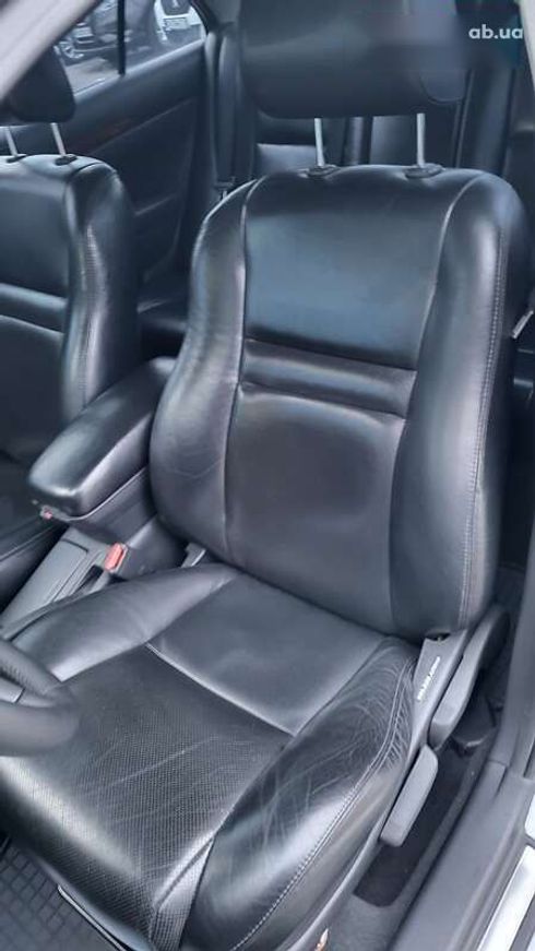 Toyota Avensis 2008 - фото 4