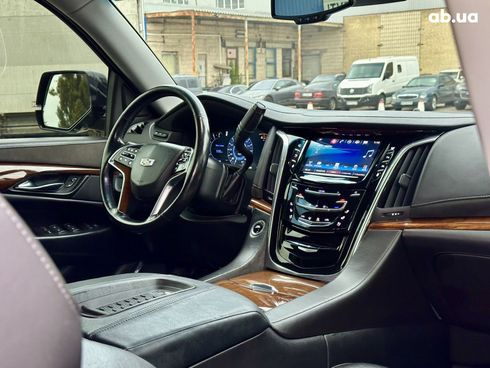 Cadillac Escalade 2016 черный - фото 17