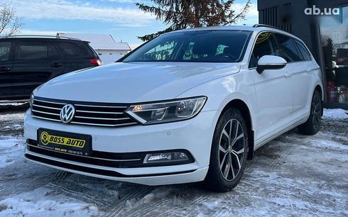 Volkswagen Passat 2017 - фото 3