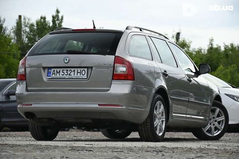 Skoda Octavia 2011 - фото 8