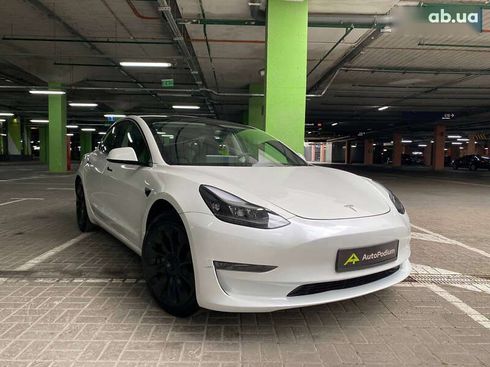 Tesla Model 3 2023 - фото 27