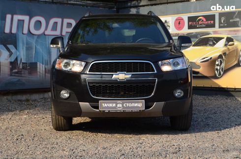Chevrolet Captiva 2011 черный - фото 2