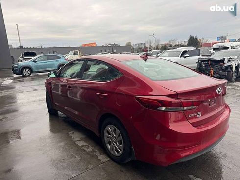 Hyundai Elantra 2017 - фото 6
