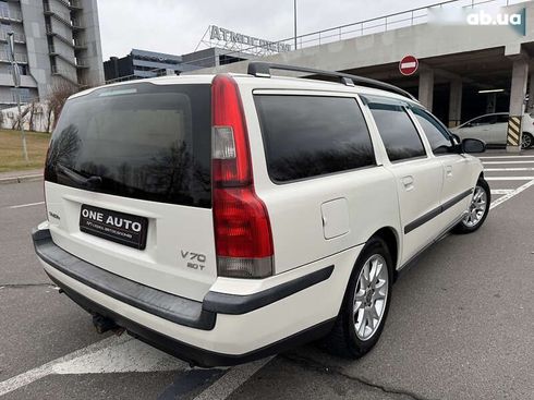 Volvo V70 2002 - фото 8