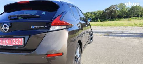Nissan Leaf 2018 коричневый - фото 7