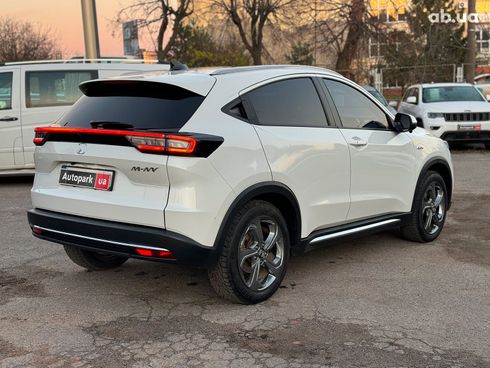 Honda M-NV 2021 белый - фото 6