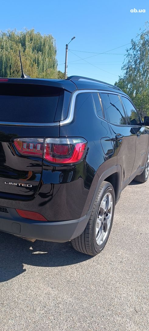 Jeep Compass 2020 черный - фото 8