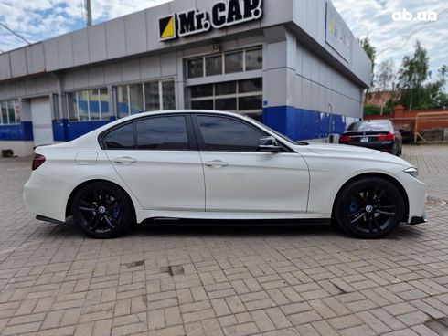 BMW 3 серия 2014 белый - фото 12