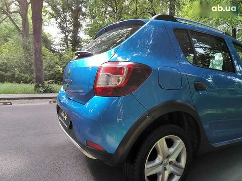 Renault Sandero Stepway 2014 - фото 18
