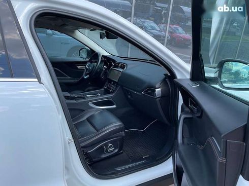 Jaguar F-Pace 2019 - фото 20
