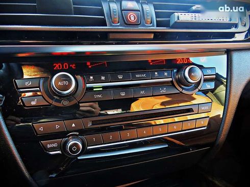 BMW X5 2017 - фото 25