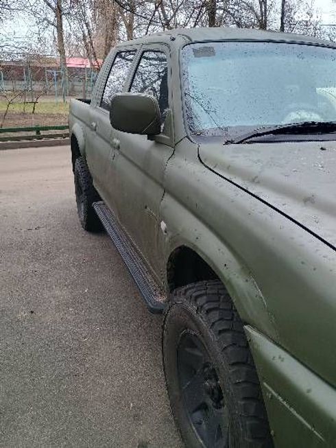 Mitsubishi L200 2004 - фото 4