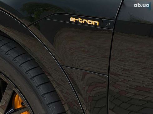Audi E-Tron 2021 - фото 21