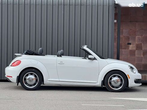 Volkswagen Beetle 2016 - фото 6