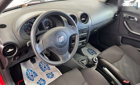 SEAT Ibiza 2005 - фото 6