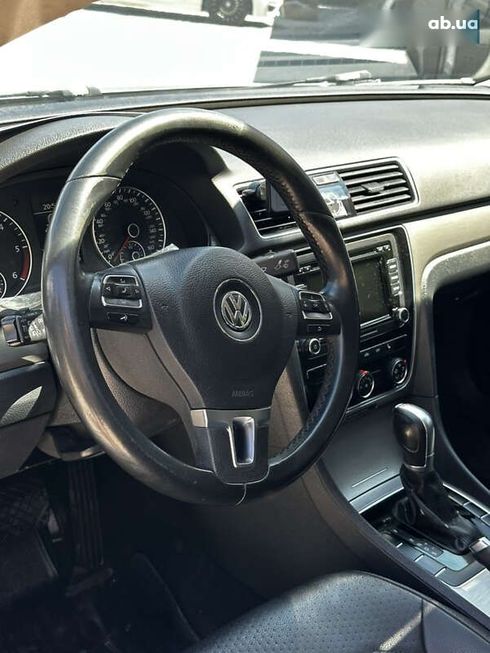 Volkswagen Passat 2015 - фото 9