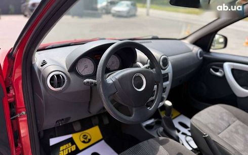 Dacia Sandero 2010 - фото 8