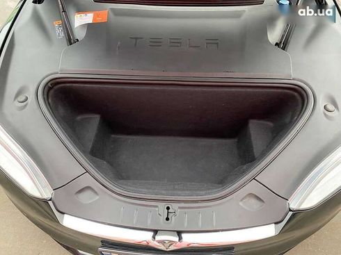 Tesla Model S 2018 - фото 28
