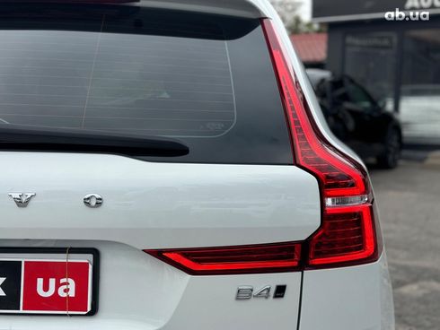 Volvo XC60 2023 белый - фото 12