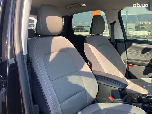 Ford Escape 2021 - фото 26