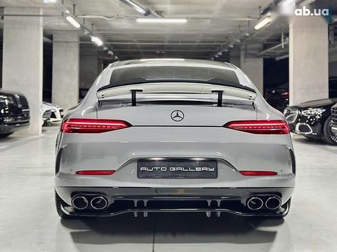 Mercedes-Benz AMG GT 4 2019 - фото 24